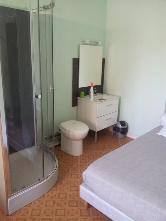 Auberge Bella Riva Creysse  الغرفة الصورة